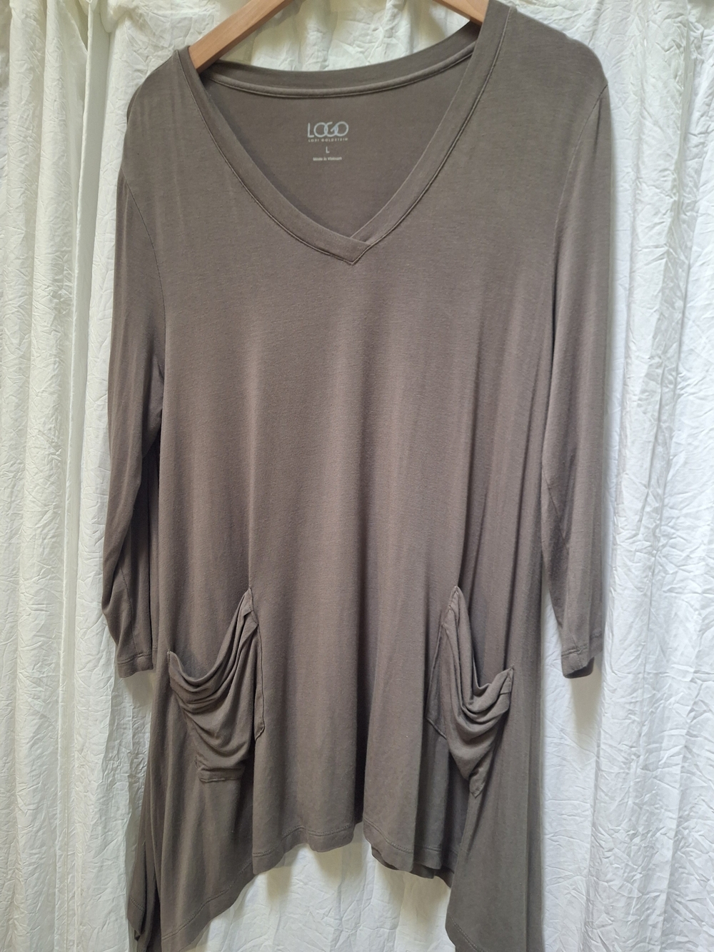 LOGO by Lori Goldstein Taupe V-Neck Long Sleeve Pocket Tunic